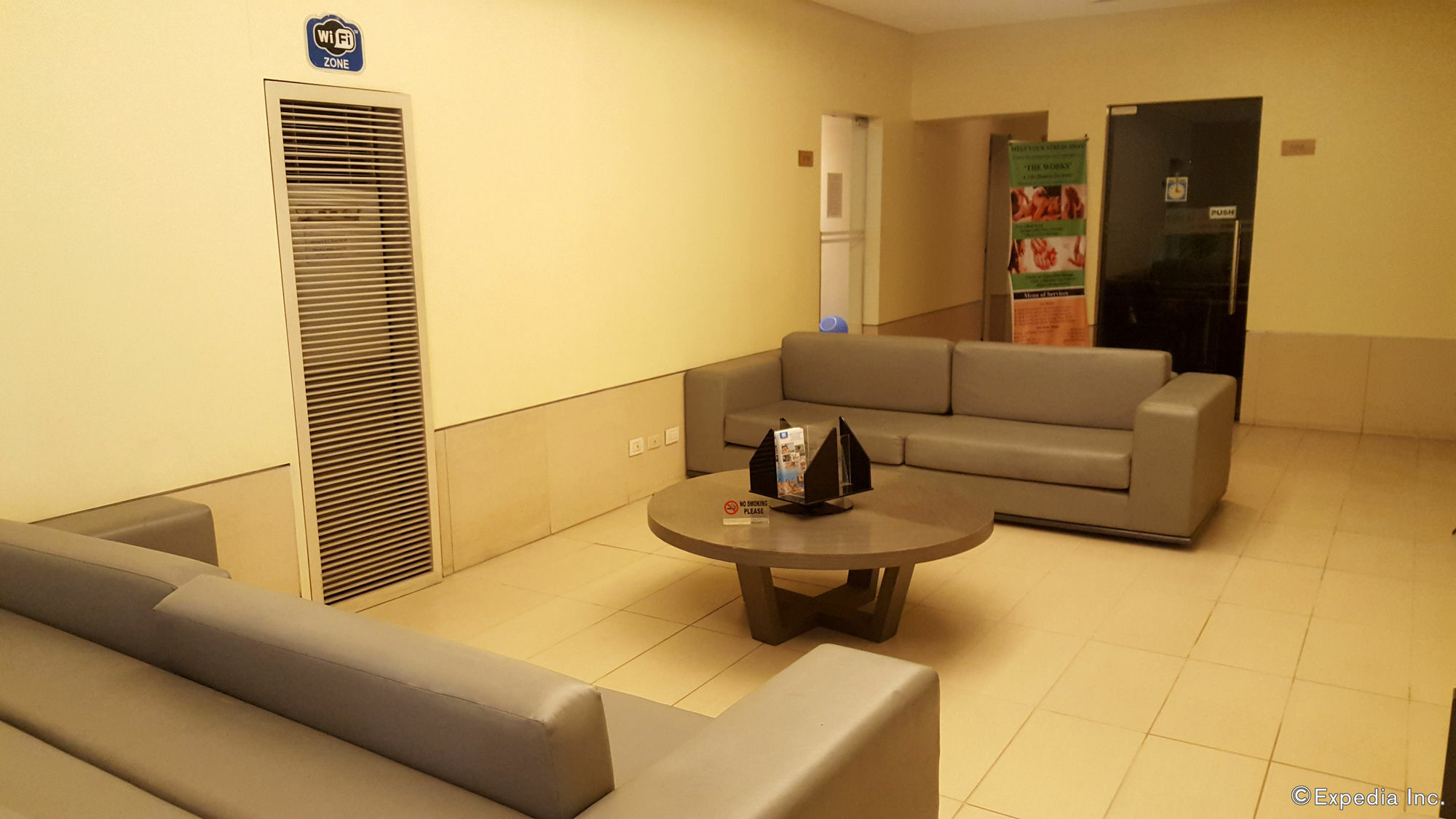 South Of Market Private Residences Taguig Luaran gambar